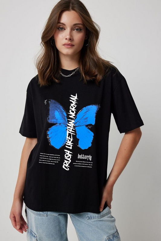 Crush Like That Butterfly Graphic Oversized Tee